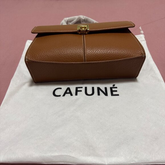 CAFUNE Medium Stance - Pecan - Picture 3 of 7